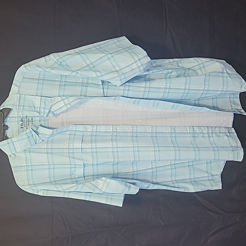 Mens XXL Huk shirt